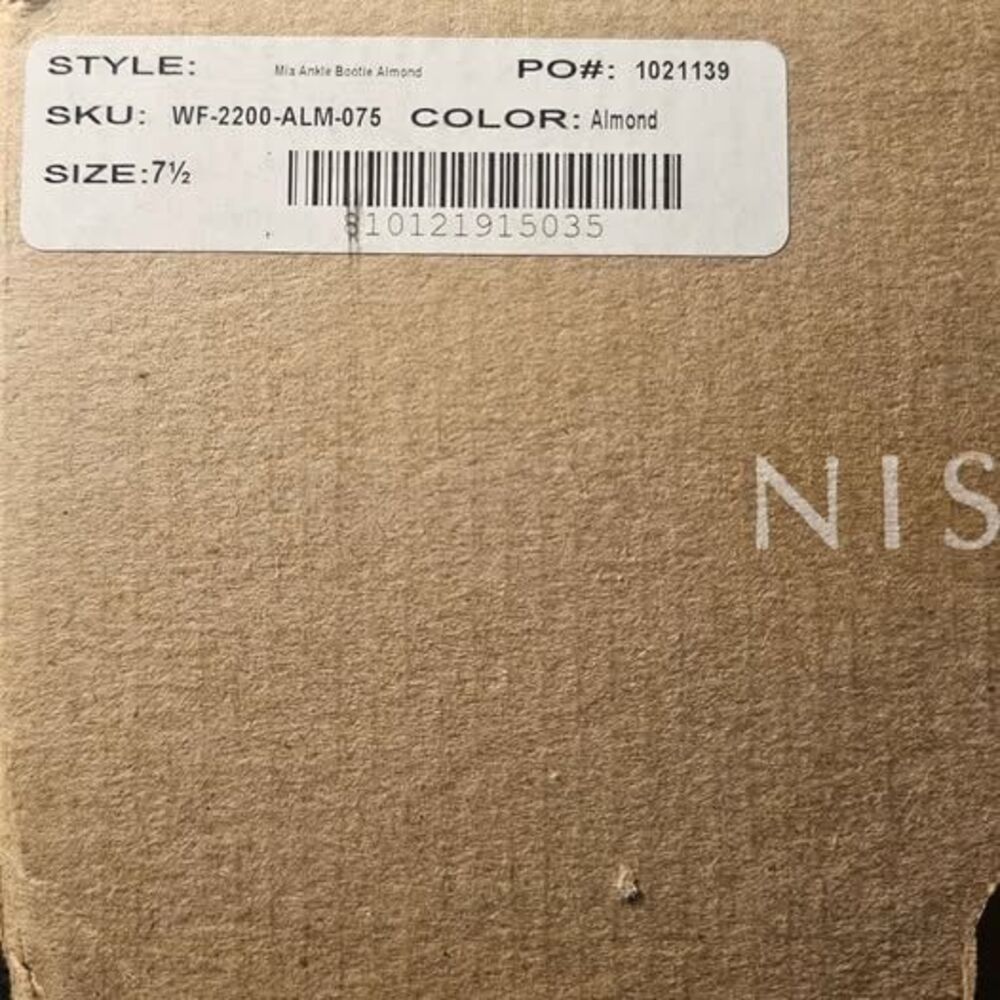 NWT Nisolo Mia Ankle Booties - Almond 7.5 - Picture 3 of 5